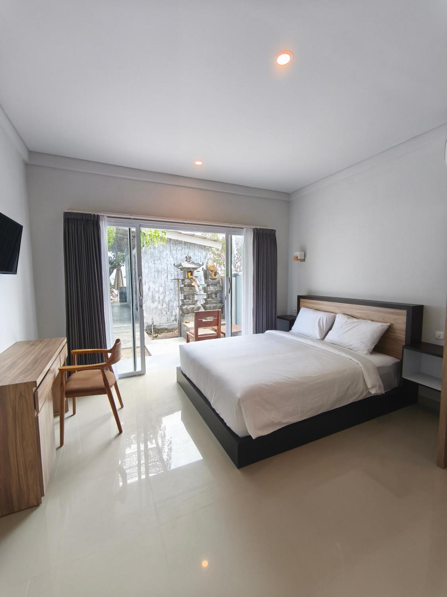 Lushy Hostel Nusa Penida Toyapakeh Bagian luar foto