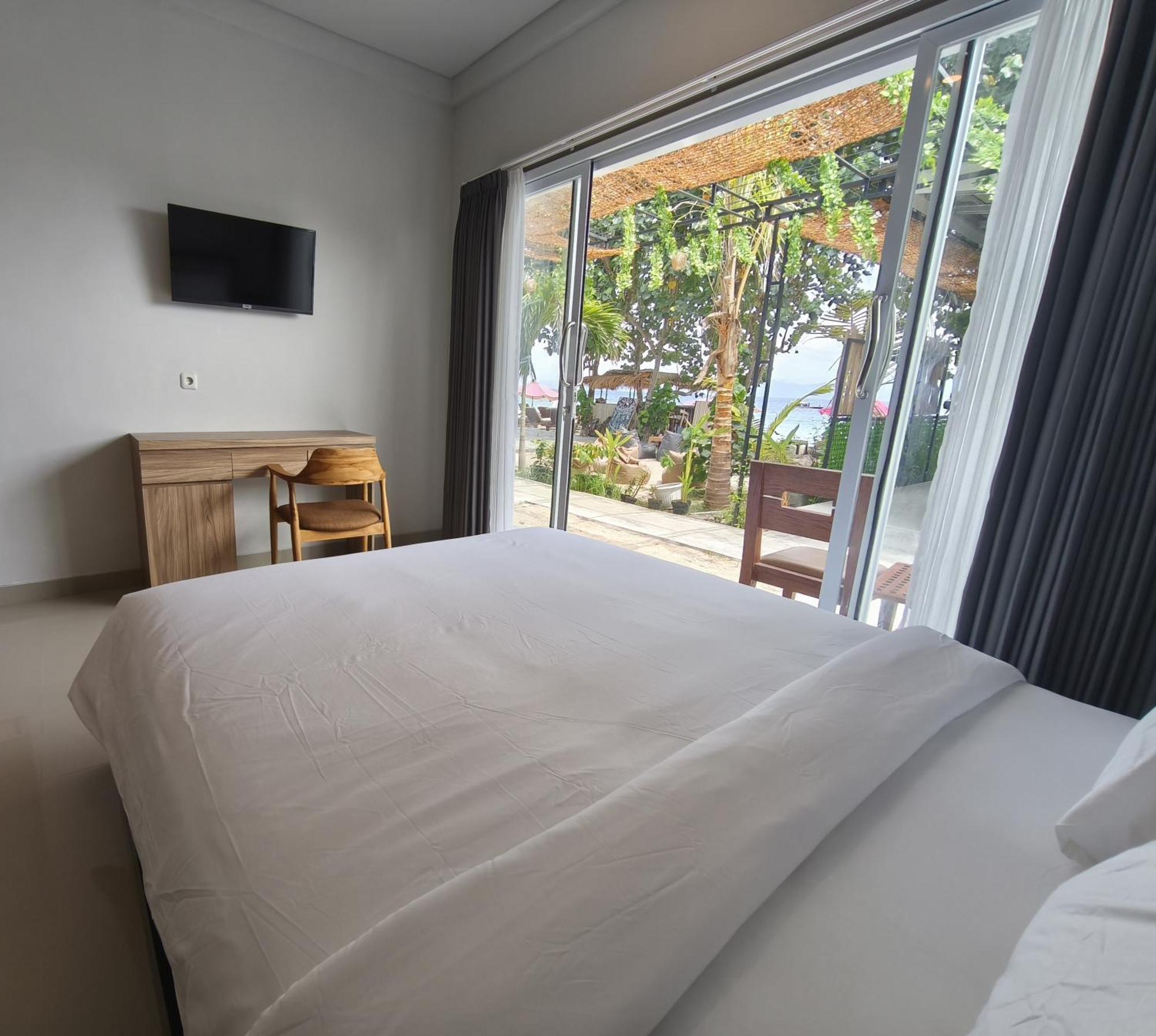 Lushy Hostel Nusa Penida Toyapakeh Bagian luar foto